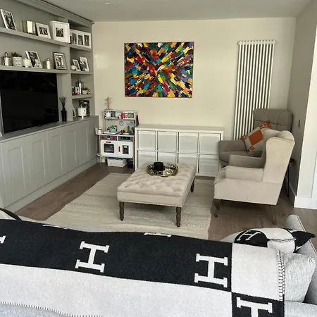 Modern 4 Bedroom House South Dublin
