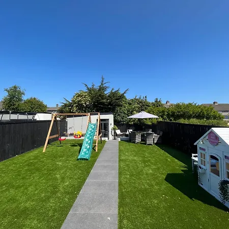 Modern 4 Bedroom House South Dublin Nyaraló Blackrock