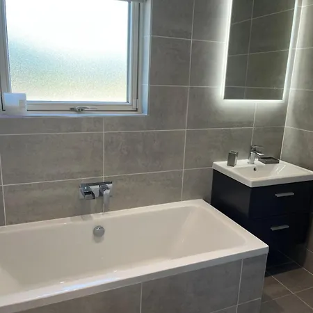 Modern 4 Bedroom House South Dublin Holiday home Blackrock (Dublin)