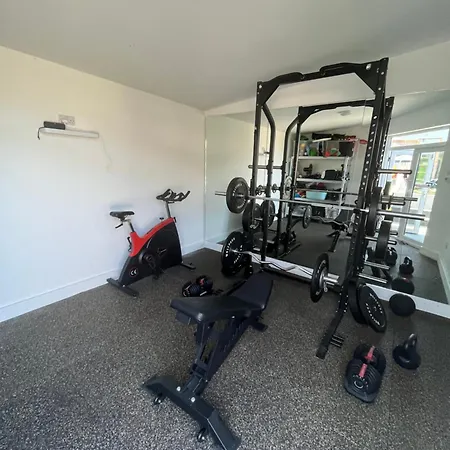 Nyaraló Modern 4 Bedroom House South Dublin *